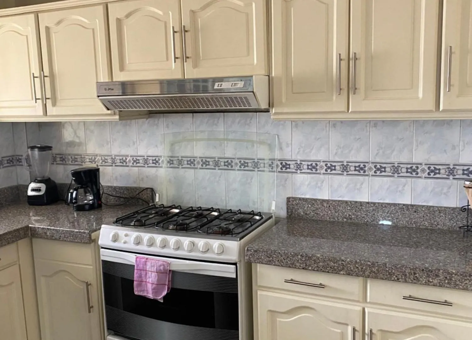 Apartmán V-Exclusivo Departamento Con Tres Dormitorios Y Free Parking Cuenca